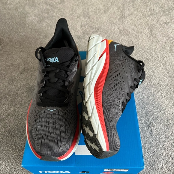 Hoka M clifton 8 Wide - Picture 3 of 5